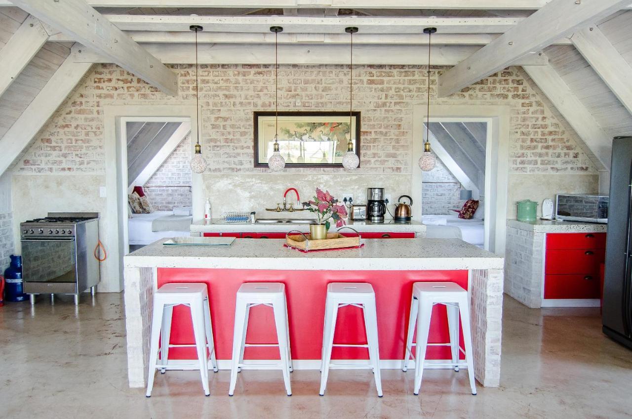 Red Bishop - Birds, Beach & Beauty Langebaan Exterior foto