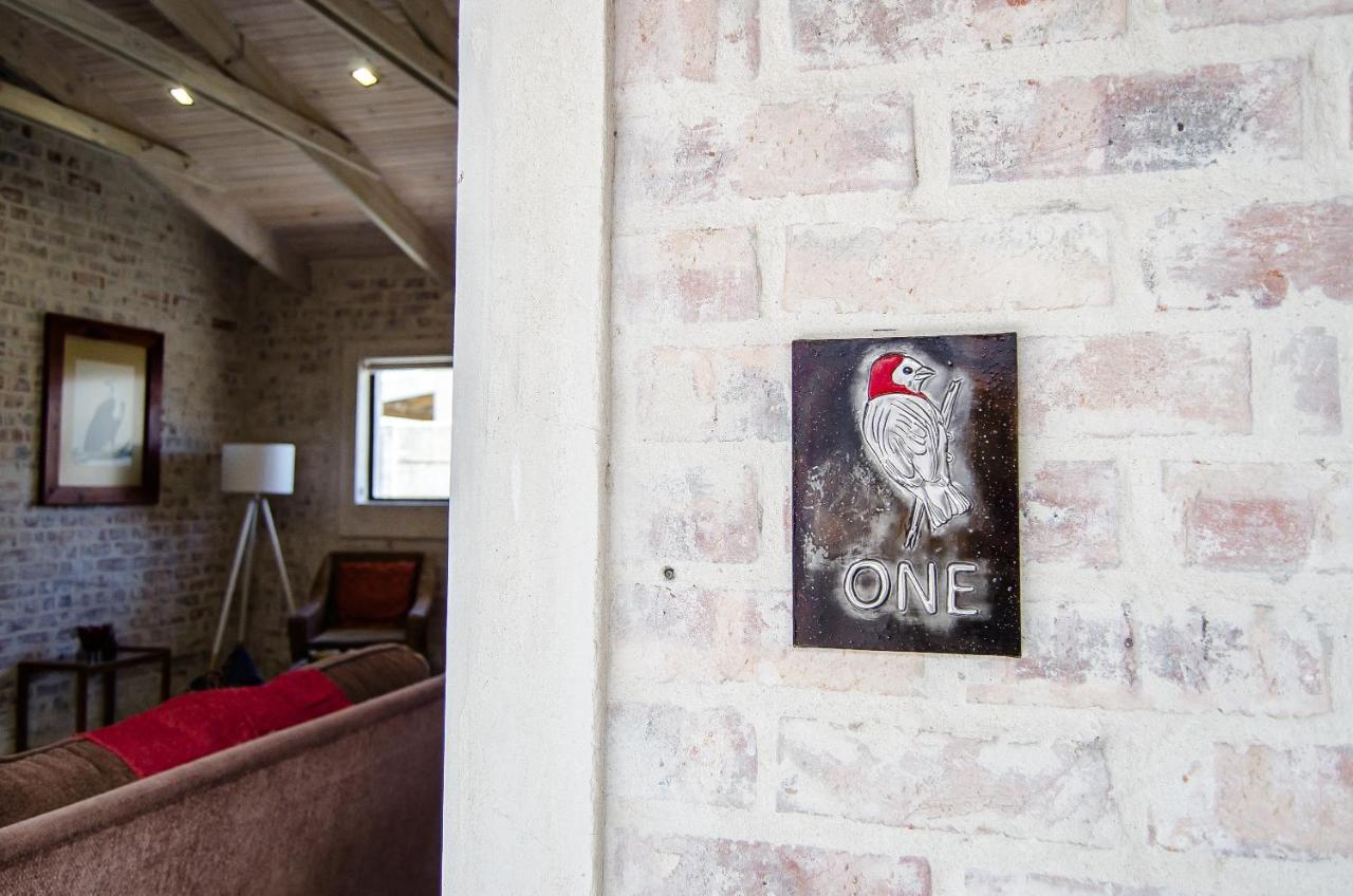 Red Bishop - Birds, Beach & Beauty Langebaan Exterior foto