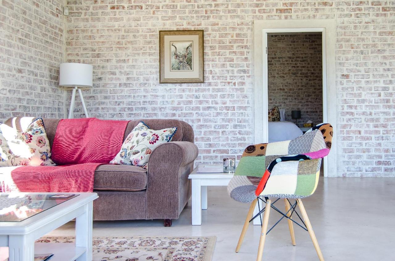 Red Bishop - Birds, Beach & Beauty Langebaan Exterior foto